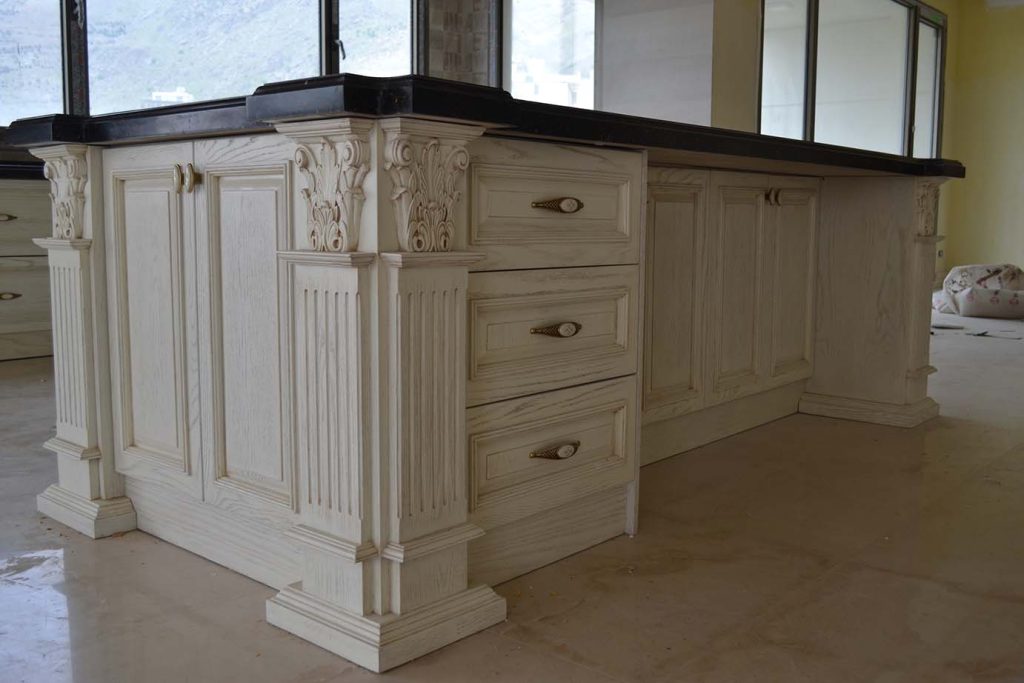 رنگ کاری چوب در شهریار